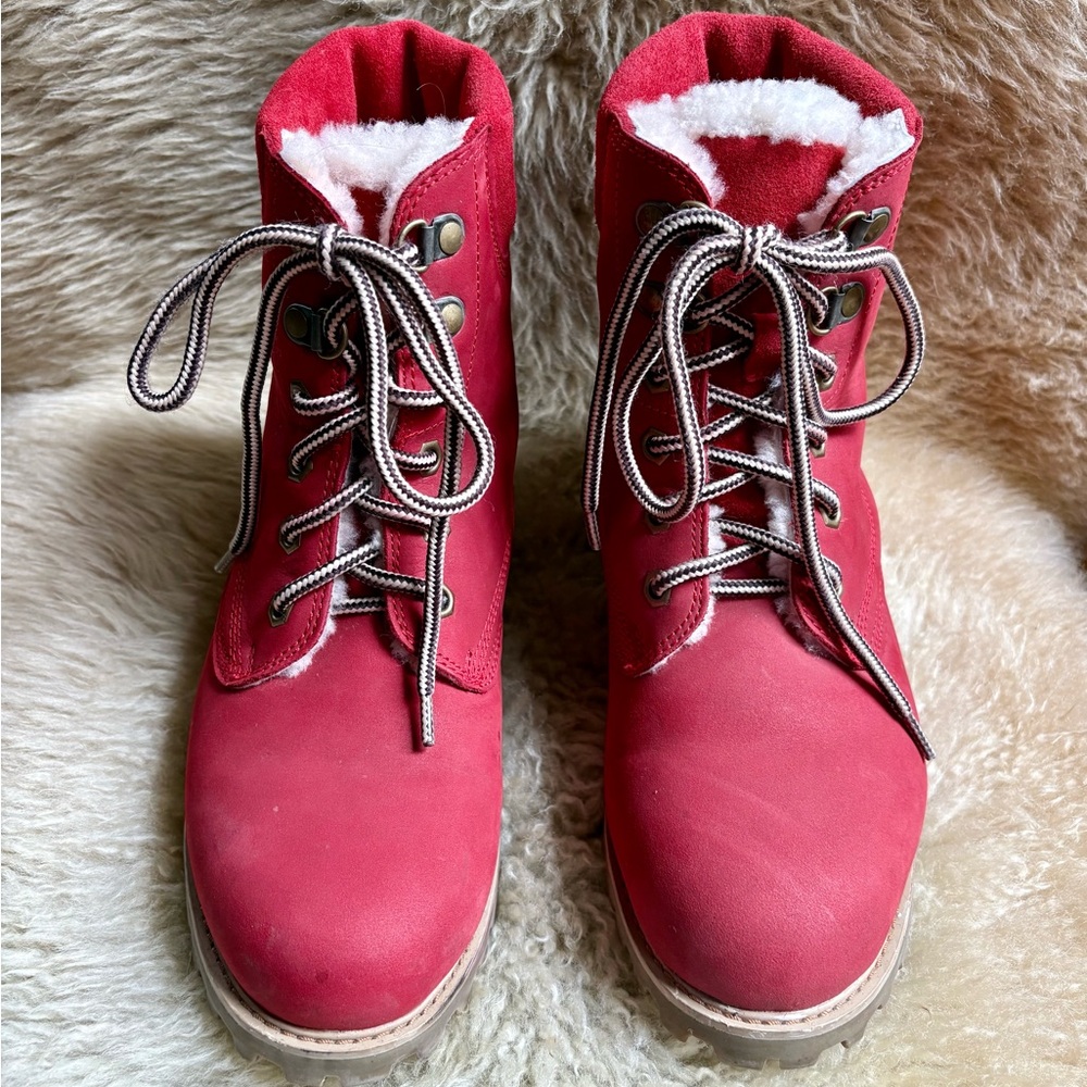 Cloud Nine Red Nubuck Sheepskin Lined Kindra Boot Sz 8
